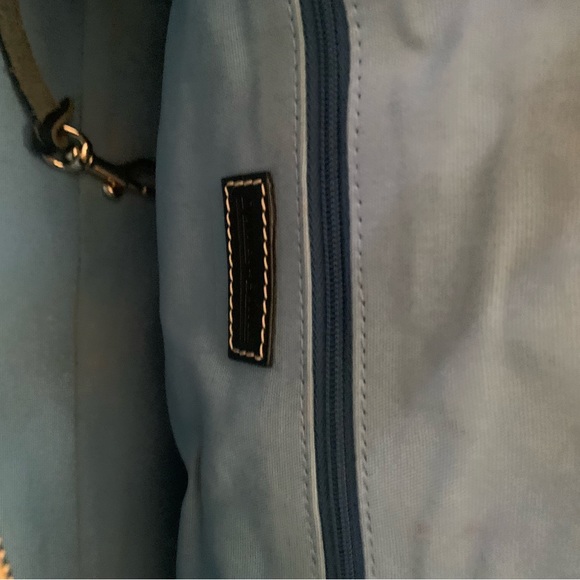 Dooney & Bourke Medallion Print Large Satchel. - Picture 9 of 9